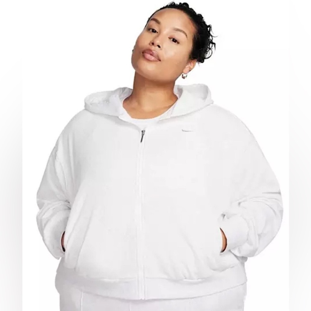 Nike birch gray Women's Plus Lightweight loose fit Hoodie 3X NWT in package